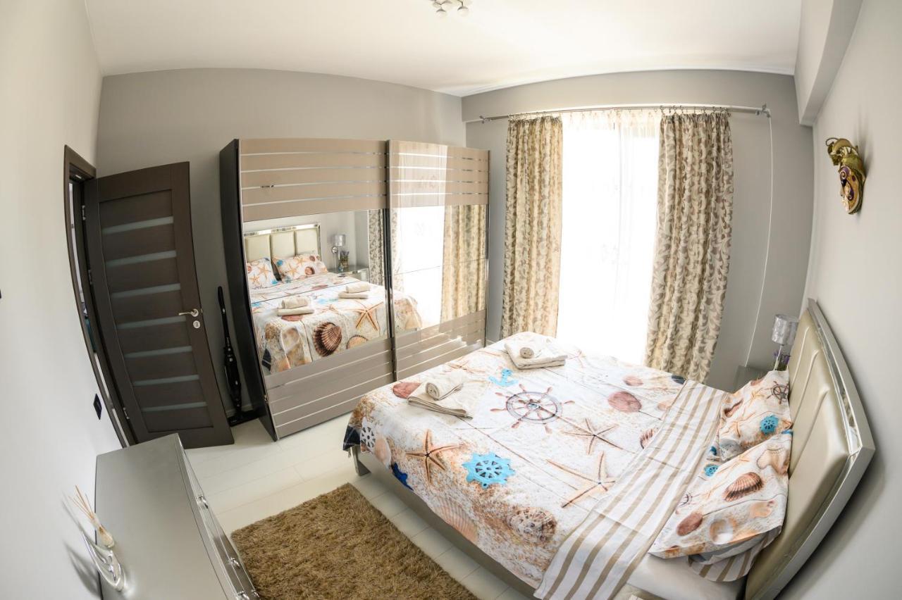 The Captain'S Home - Mamaia Nord Năvodari Buitenkant foto